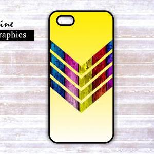 Personalized Chevron Wood Iphone 5 Case - 4/4s..